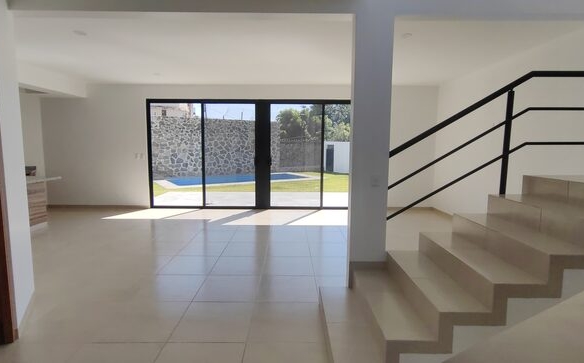 Venta de casa sola con alberca propia al norte de morellos
