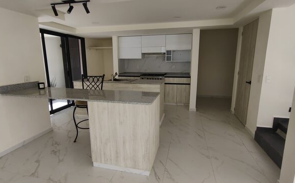 Venta de Casa Nueva en Fraccionamiento al Norte de Cuernavaca
