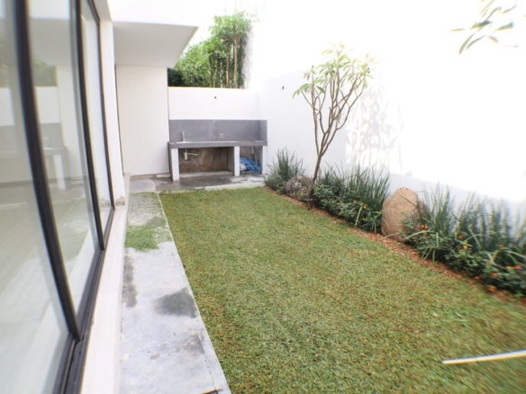 Venta de casa sola al norte de cuernavaca con vigilancia