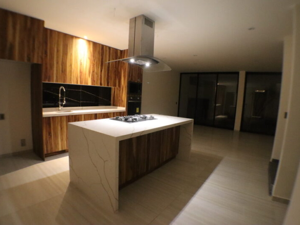 Venta de casa sola al norte de cuernavaca con vigilancia
