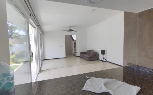 Venta de casas sola con alberca propia en Cuernavaca zona dorada