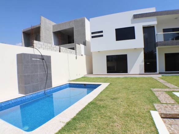 venta de casas sola en fraccionamiento al sur de Morelos