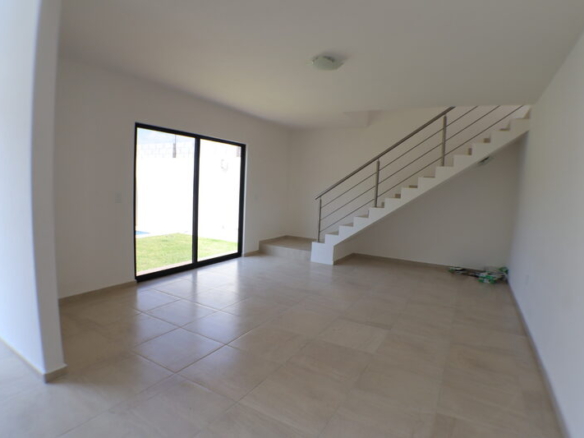 venta de casas sola en fraccionamiento al sur de Morelos