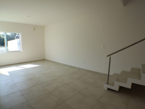 20251022021838_IMG_1835