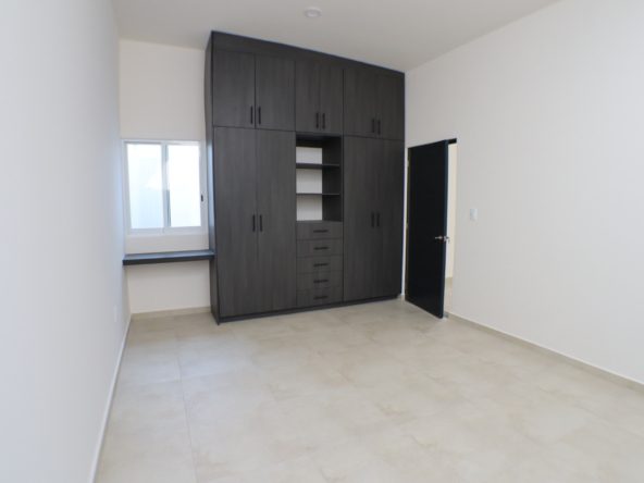 20251022022126_IMG_1846