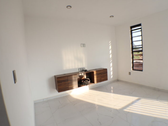 Venta de casa sola con alberca propia al sur de Cuernavaca