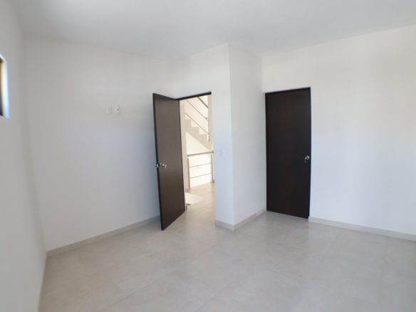 venta de casa sola con alberca propia en fraccionamiento al norte de Cuernavaca