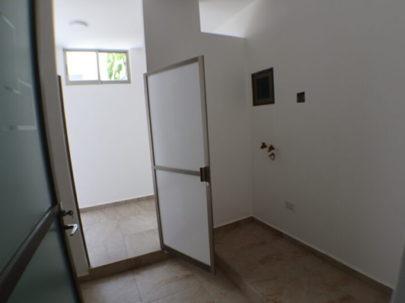 Venta de casa sola con alberca propia al sur de Morelos