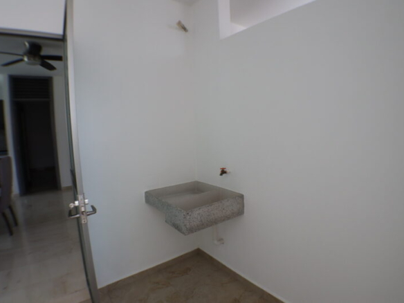 Venta de casa sola con alberca propia al sur de Morelos
