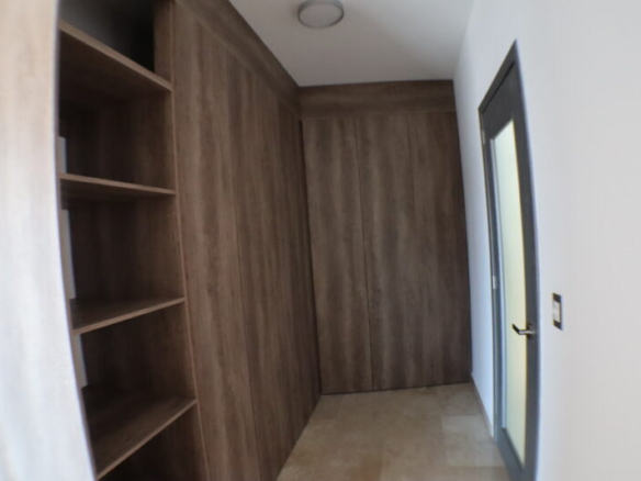 Venta de casa con alberca propia al sur de morelos con vigilancia