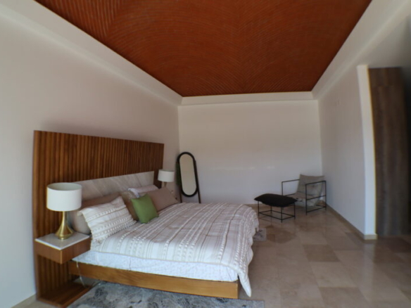 Venta de casa sola con alberca propia al sur de Morelos
