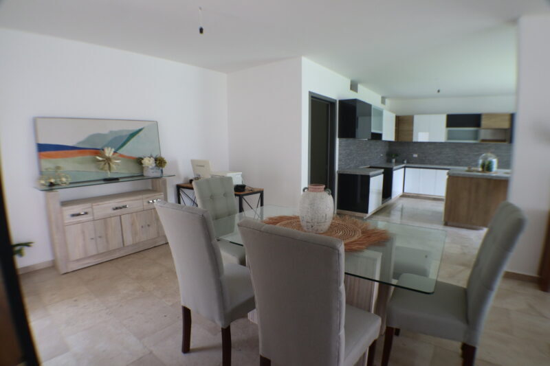 Venta de casa con alberca propia a 5 minutos del centro de Jiutepec, Morelos