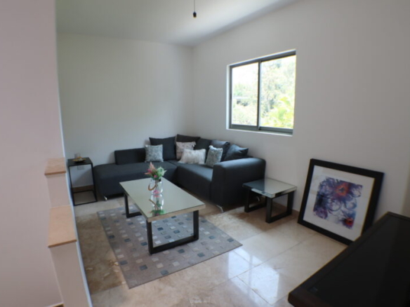 Venta de casa con alberca propia a 5 minutos del centro de Jiutepec, Morelos