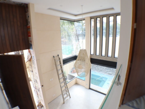 Venta de casa sola en privada con control de acceso en Cuernavaca