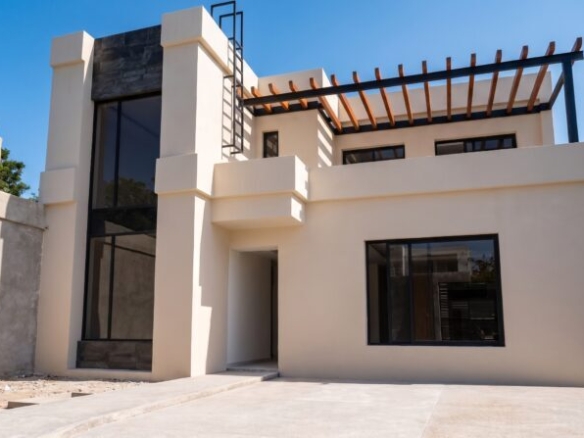 venta de casa sola con alberca propia en cuernavaca