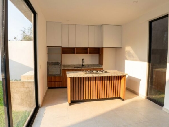 venta de casa sola con alberca en cuautla a 35 min de la zona oriente de Ciudad de Mexico