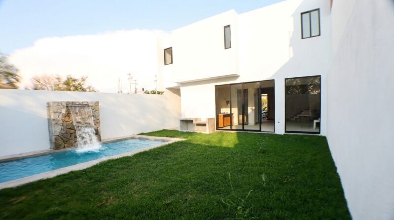 venta de casa sola con alberca en cuautla a 35 min de la zona oriente de Ciudad de Mexico